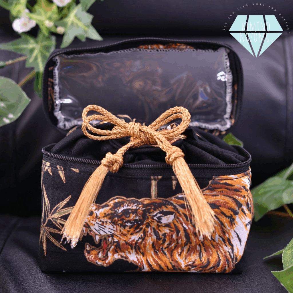 交換堂×きみのぞ モチマスポーチ巾着1