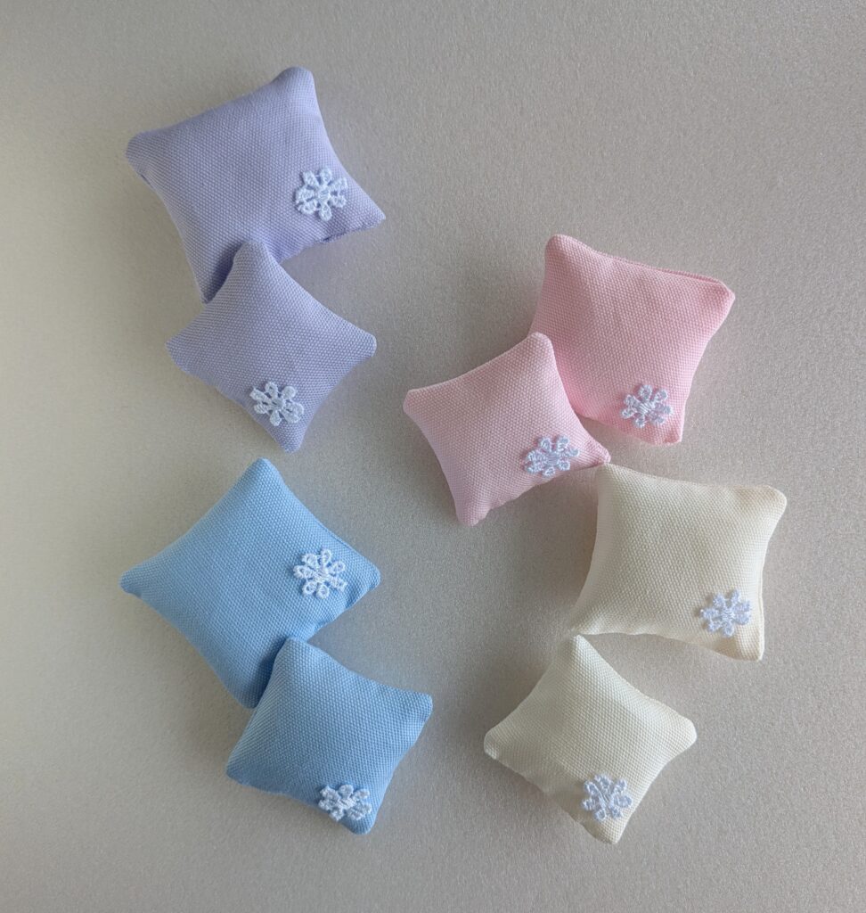 【推し活アイテム】ハンドメイド作家:Bonbon Bonheur【展示番号:AL】 13 クッション・大小